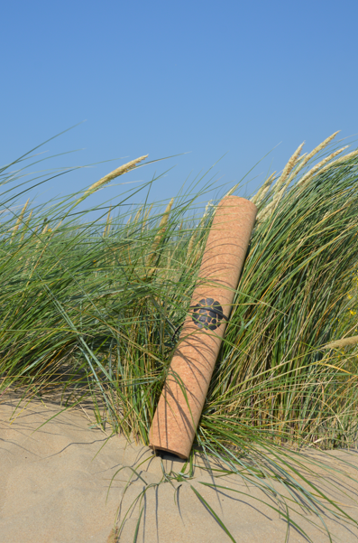 Reise-Yogamatte – faltbar, Naturkork & Naturkautschuk, rutschfest & leicht