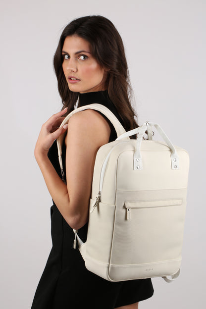 Wasserdichter City-Rucksack – recycelt, sicher & flexibel, 12L