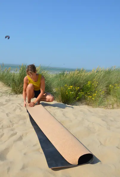 Reise-Yogamatte – faltbar, Naturkork & Naturkautschuk, rutschfest & leicht  - Pierre Sports
