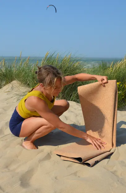 Reise-Yogamatte – faltbar, Naturkork & Naturkautschuk, rutschfest & leicht  - Pierre Sports