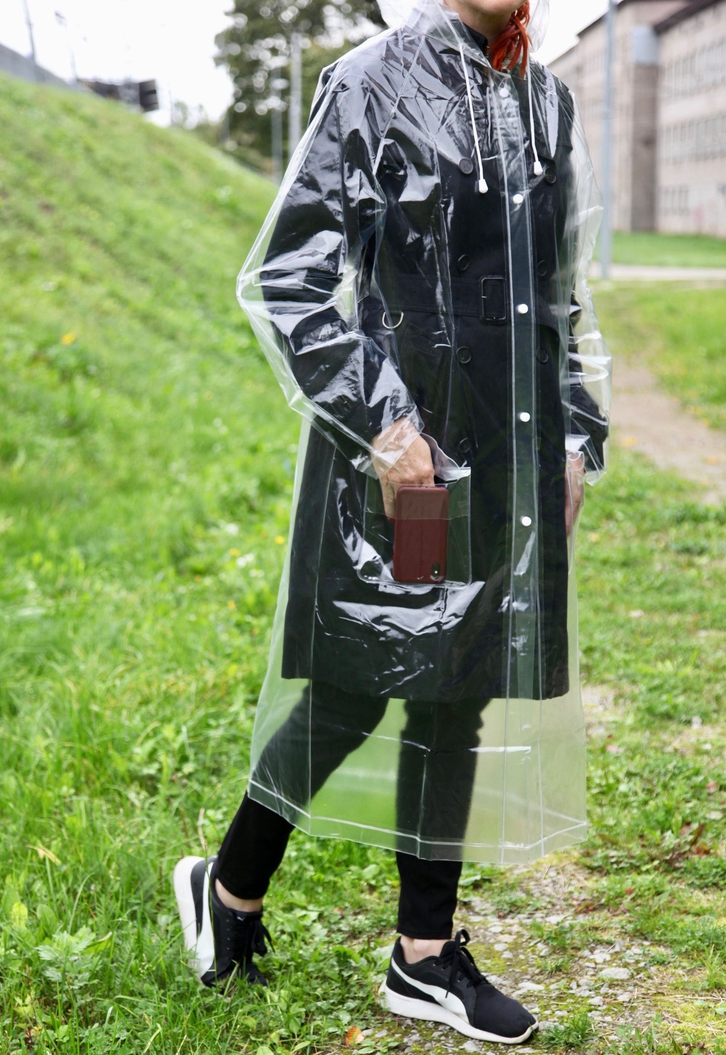 Transparenter wiederverwendbarer Regenmantel – One Size, leicht und umweltfreundlich